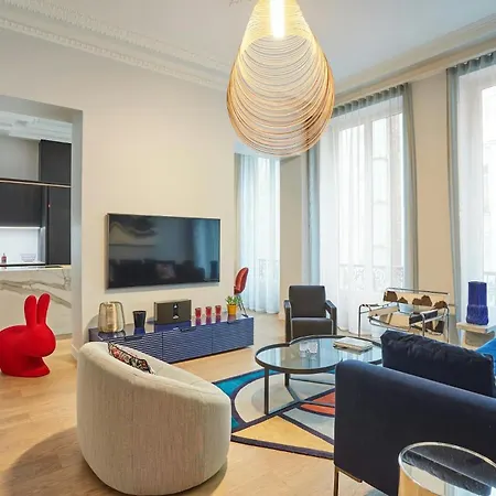 Saffron Rainbow Apartment
